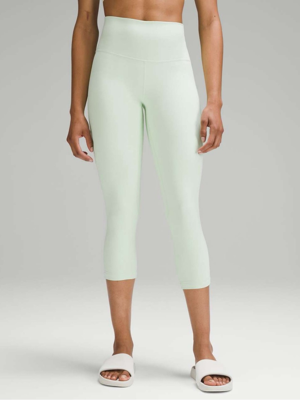 NWT lululemon athletica High-Rise Crop 21" - Kohlrabi Green